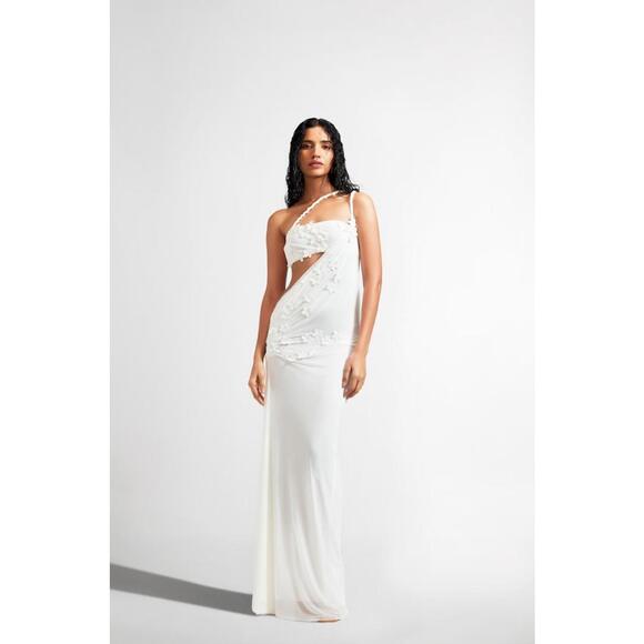 Deme by Gabriella Dresses & Skirts - Deme by Gabriella Leslie Gown in White